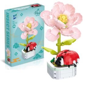 Store insect building blocks butterfly on sunflower (copy)