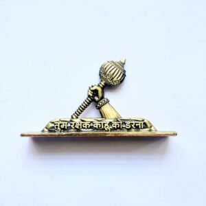 Store tum rakshak kahu ko darna car dashboard